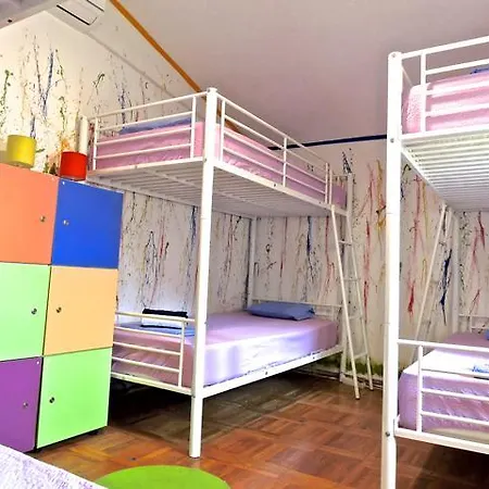 Wonderful World Albergue