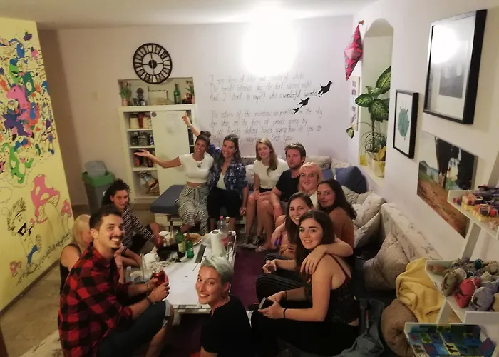 Hostel Wonderful World Σπλιτ